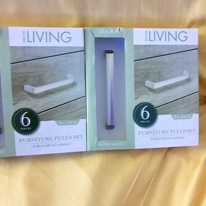 Decor Living Furniture Pulls, 2 packs